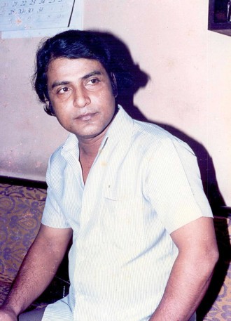  যখন হীরু ডাকাত লেখা হচ্ছিল 
The time when 'Hiru Dakat' was taking shape